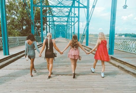 Lyla Troglin pornstar free galleries