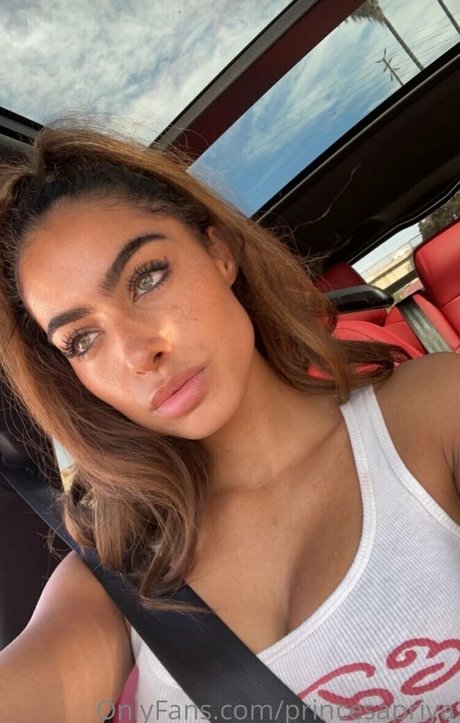 Princesapriya nude model pics