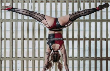 x psychotic wildcard x model top photos