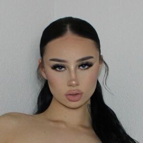 Auhneesh Nicole pornstar sex photos