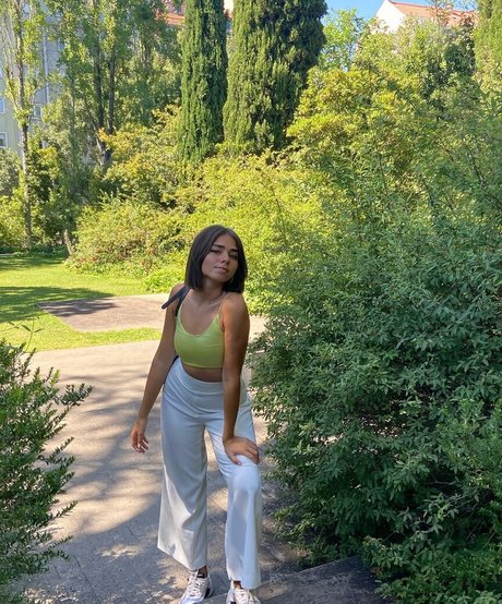 Sofia Barbosa star pretty picture