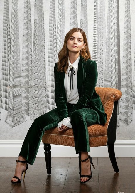 Jenna Coleman star art pic