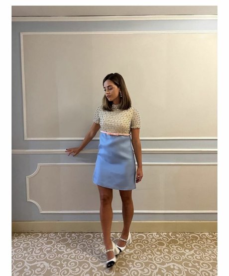 Jenna Coleman art star picture