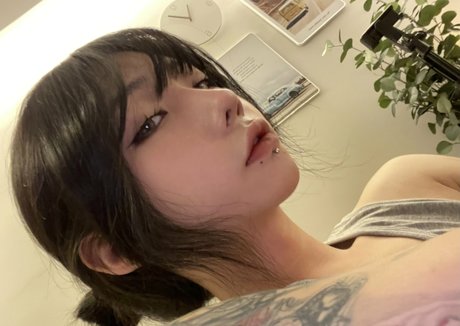 shiliuyelei naked actress photo