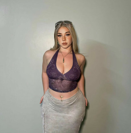 Luvmesumfuego pornstar sexy gallery