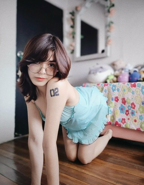 evee meow pornstar erotic gallery