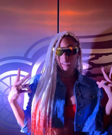 Briana Brandy beautiful model galleries