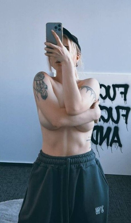 Sorabi xxx model photos