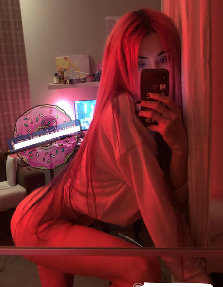 Morana Battory model nude archive