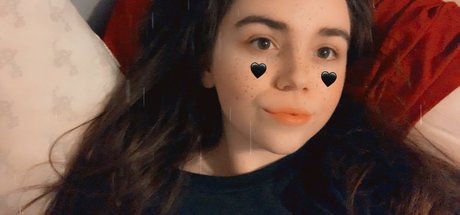 Slutty Ashla naked pornstar gallery