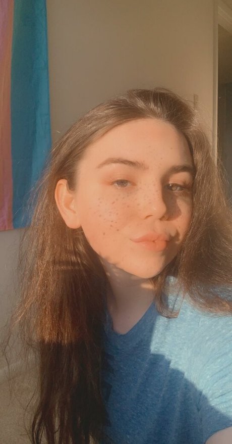 Slutty Ashla perfect actress gallery