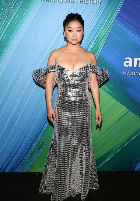 Lana Condor star perfect images