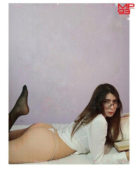 AcuarelaBlanca star sexy archive