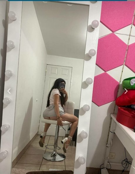 bellacuentos hd model pictures