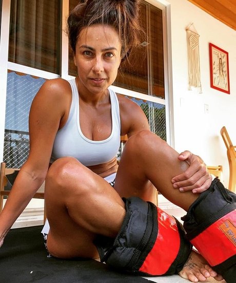 Paloma Tocci nudes model images