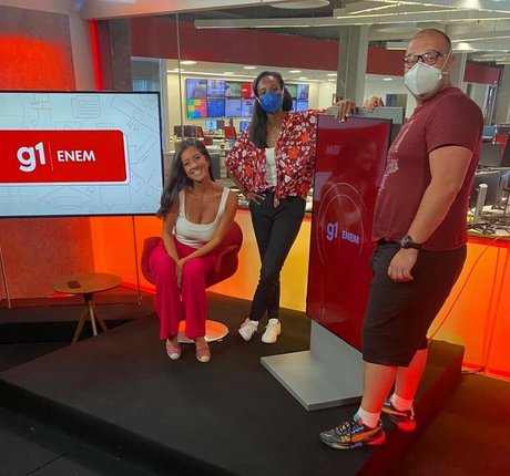 latina lesbian onlyfans adult img