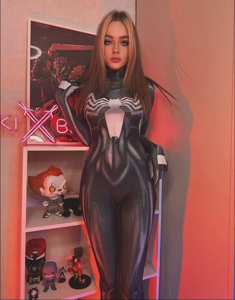 vikiblade adult star galleries