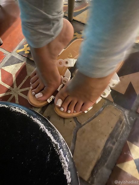 Ayisha Diaz xxx star galleries