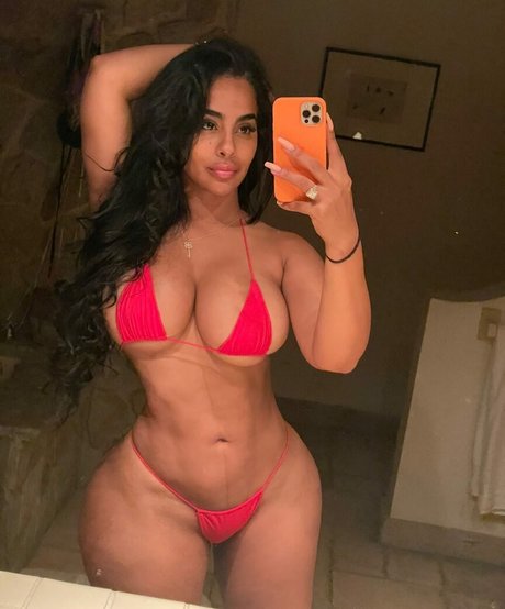 Ayisha Diaz Profile pic