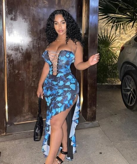 Ayisha Diaz star pornographic archive