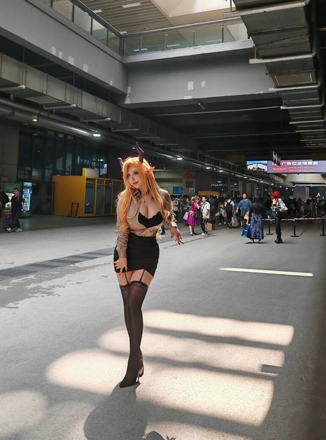 Takomayuyi model erotic pics