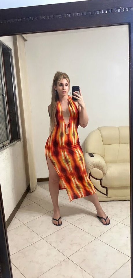 Julia Diotti model xxx image