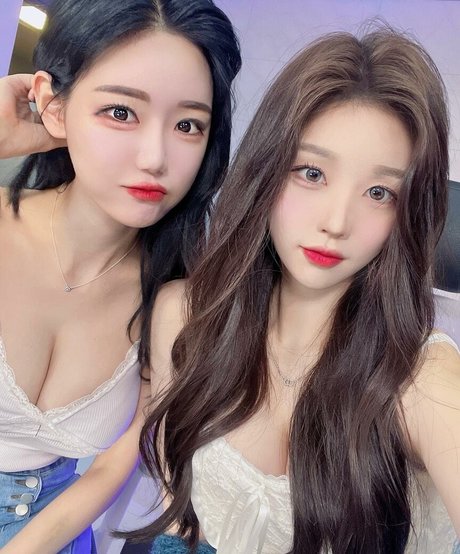 Berry star nudes gallery