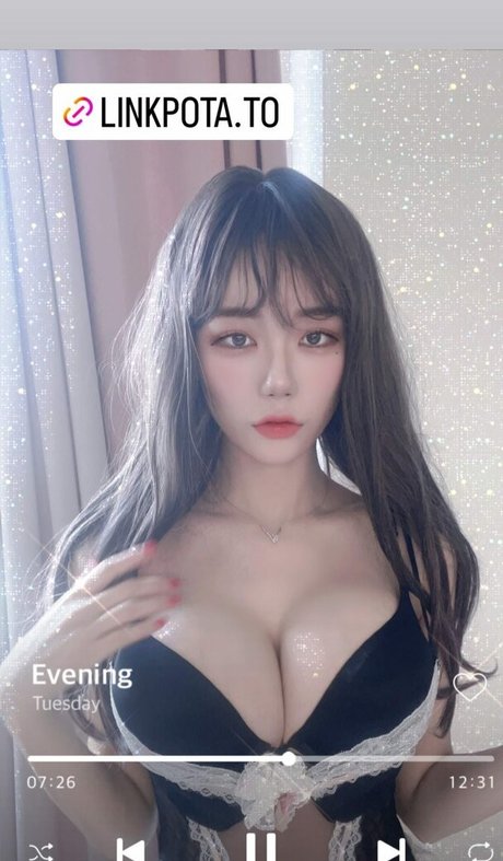 Berry pornstar beautiful image