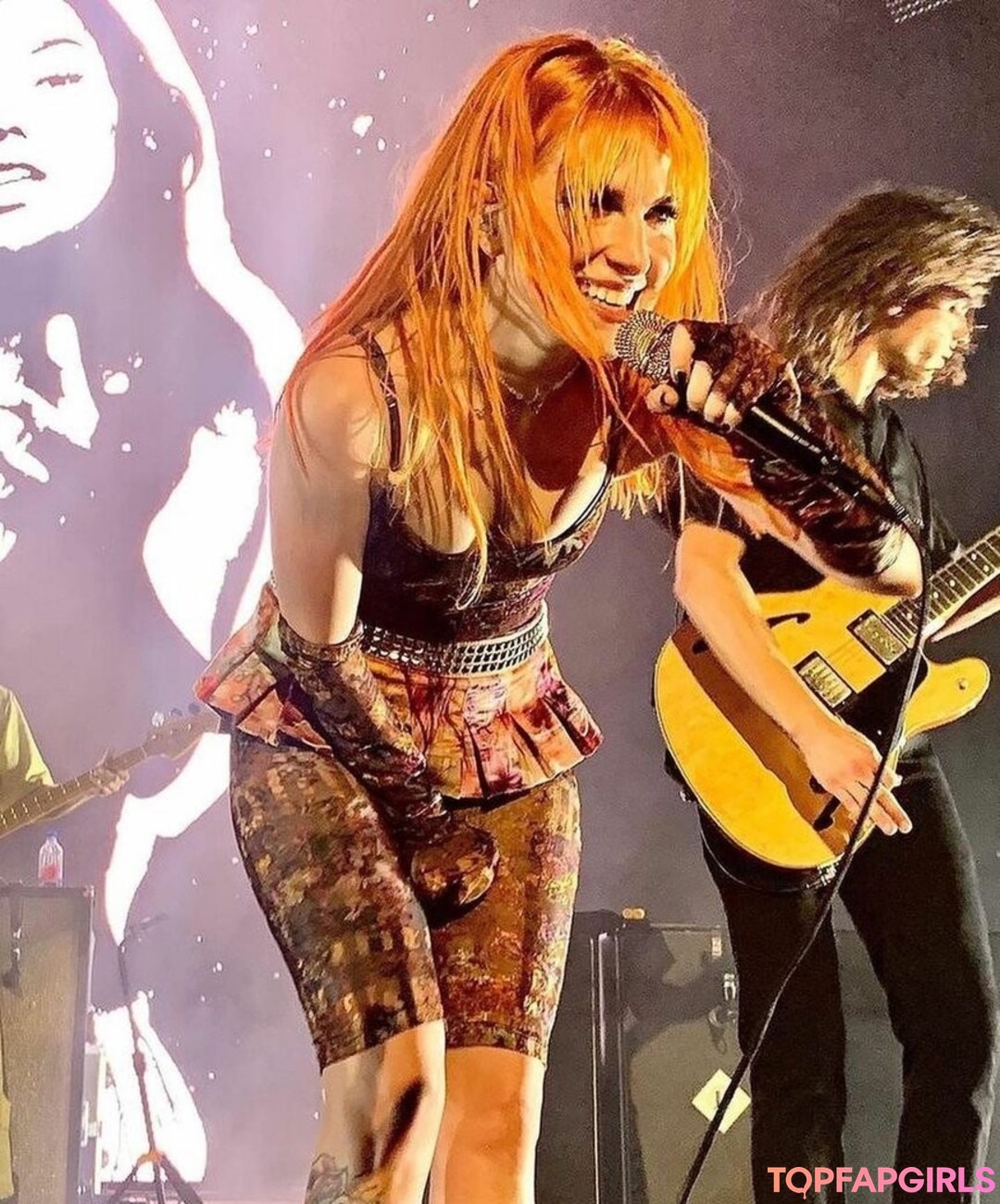 Hayley Williams model sex photos