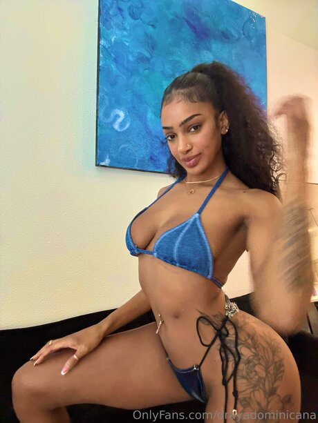 drayadominicana free model photo