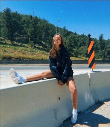 Anna Zak star images