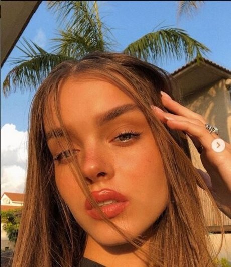 Anna Zak pornstar nudes archive