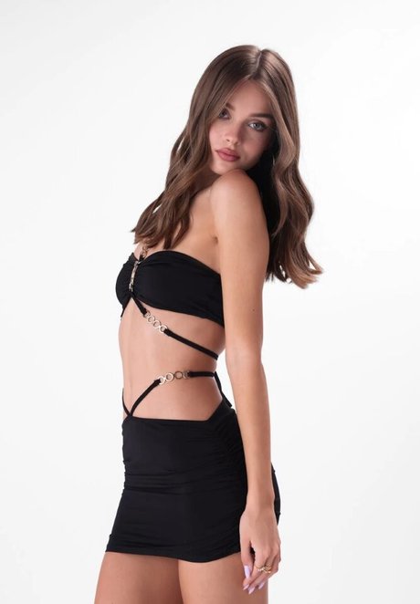 fat shemale onlyfans top images