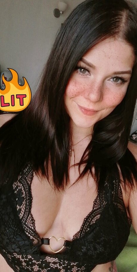 Freyans model sex pics