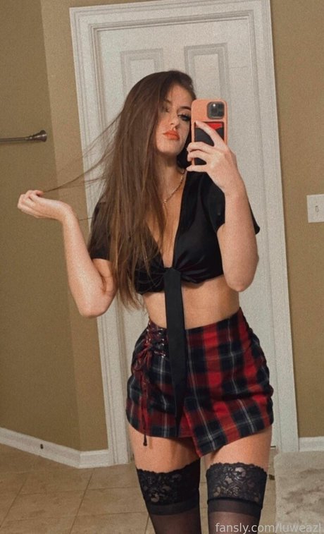 luweazl pornstar perfect pictures