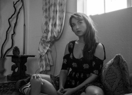 Milana Vayntrub model porn img