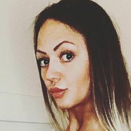 frk kika naked model pics