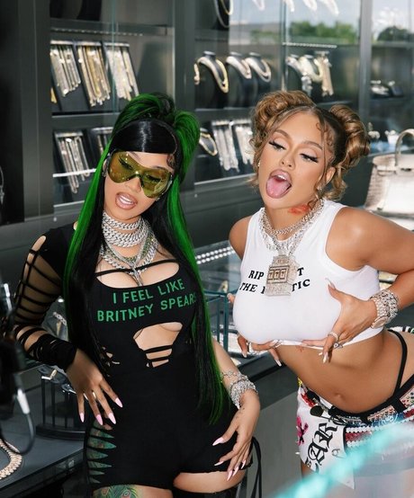 latto777 high quality actress images