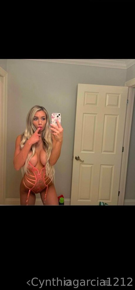 cynthiag1212 art pornstar photos