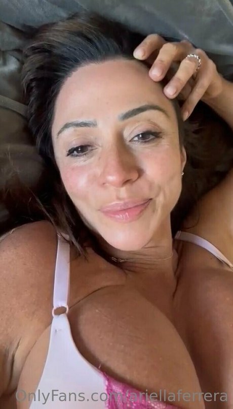 ariellaferrera model sex photo