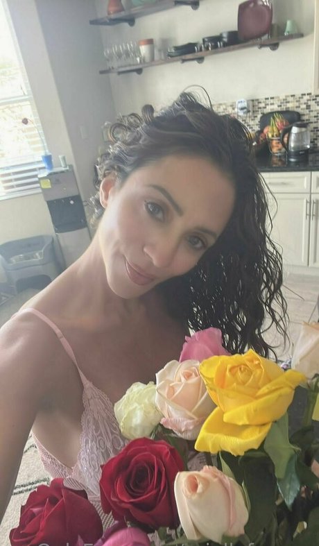 ariellaferrera pornstar free pic