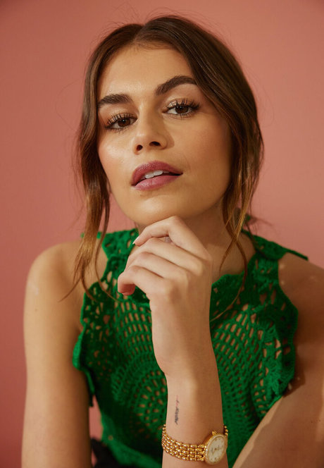 Kaia Gerber pornstar sexy pictures