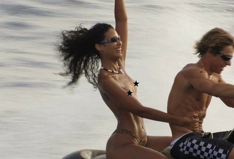 Geenah P model naked photo