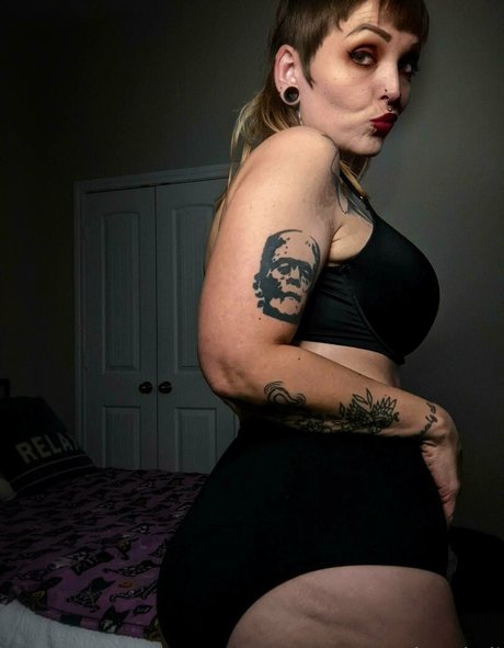 xlunakali pornstar hot picture