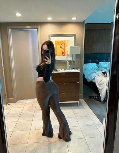 Saikui xxx model photo