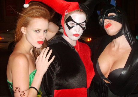 Marisha Ray star naked pictures