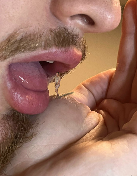 macrocole model erotic archive