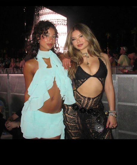 Sofia Jamora model adult archive