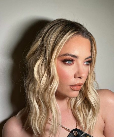 Ashley Benson nice pornstar images