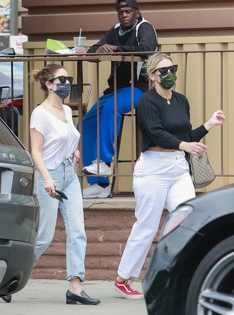 Ashley Benson hot actress images